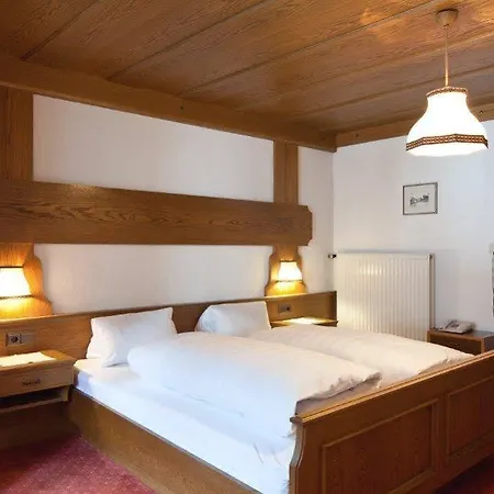 Hotel Haus Gamberg 3*