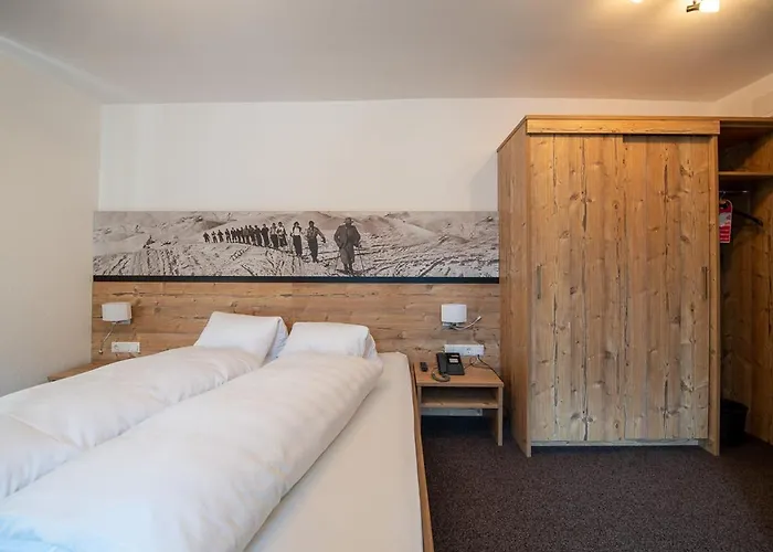 Haus Gamberg Hotel St Anton am Arlberg